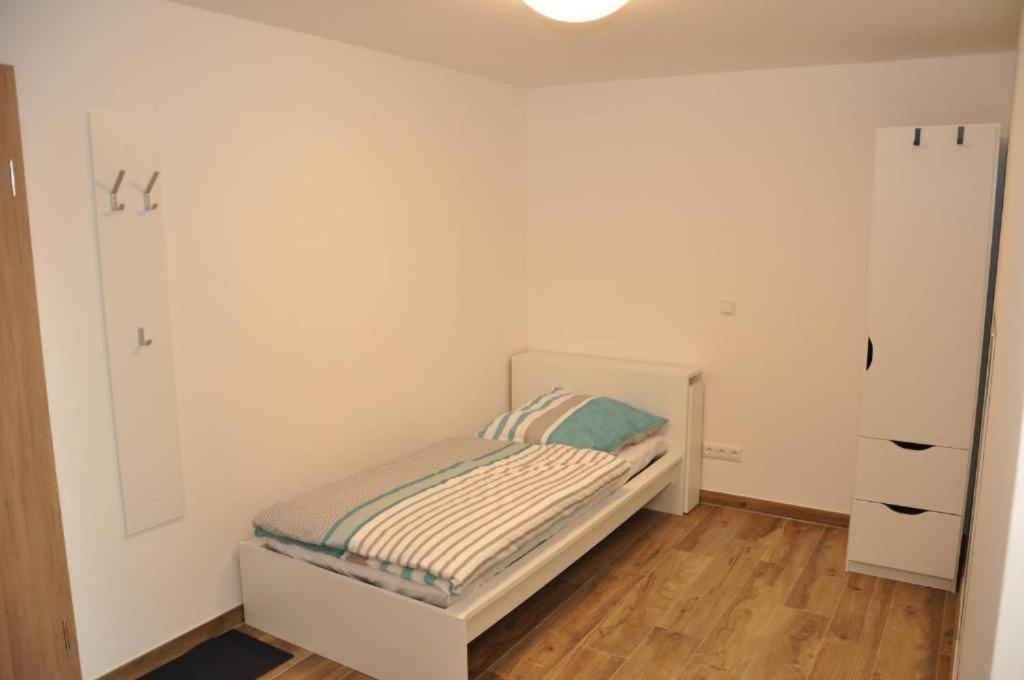 Apartamento Heimatliebe Bruckmaier Neustadt an der Donau Habitación foto